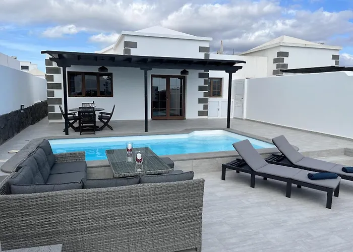 Stunning Arabella - Heated Pool - Bbq - Amazing Terrace - Villa Playa Blanca (Lanzarote)