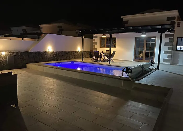 ヴィラ Stunning Arabella - Heated Pool - Bbq - Amazing Terrace - *
